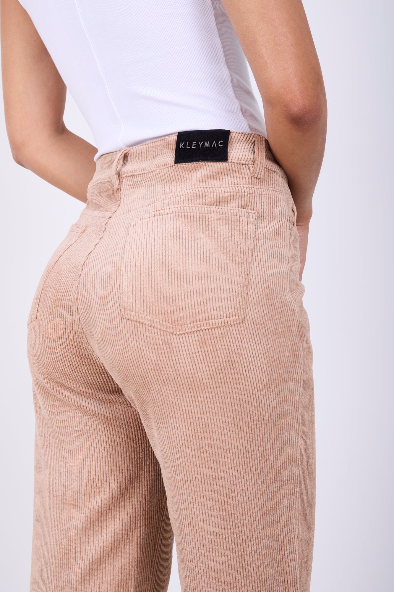 Pantalón Pana Camel