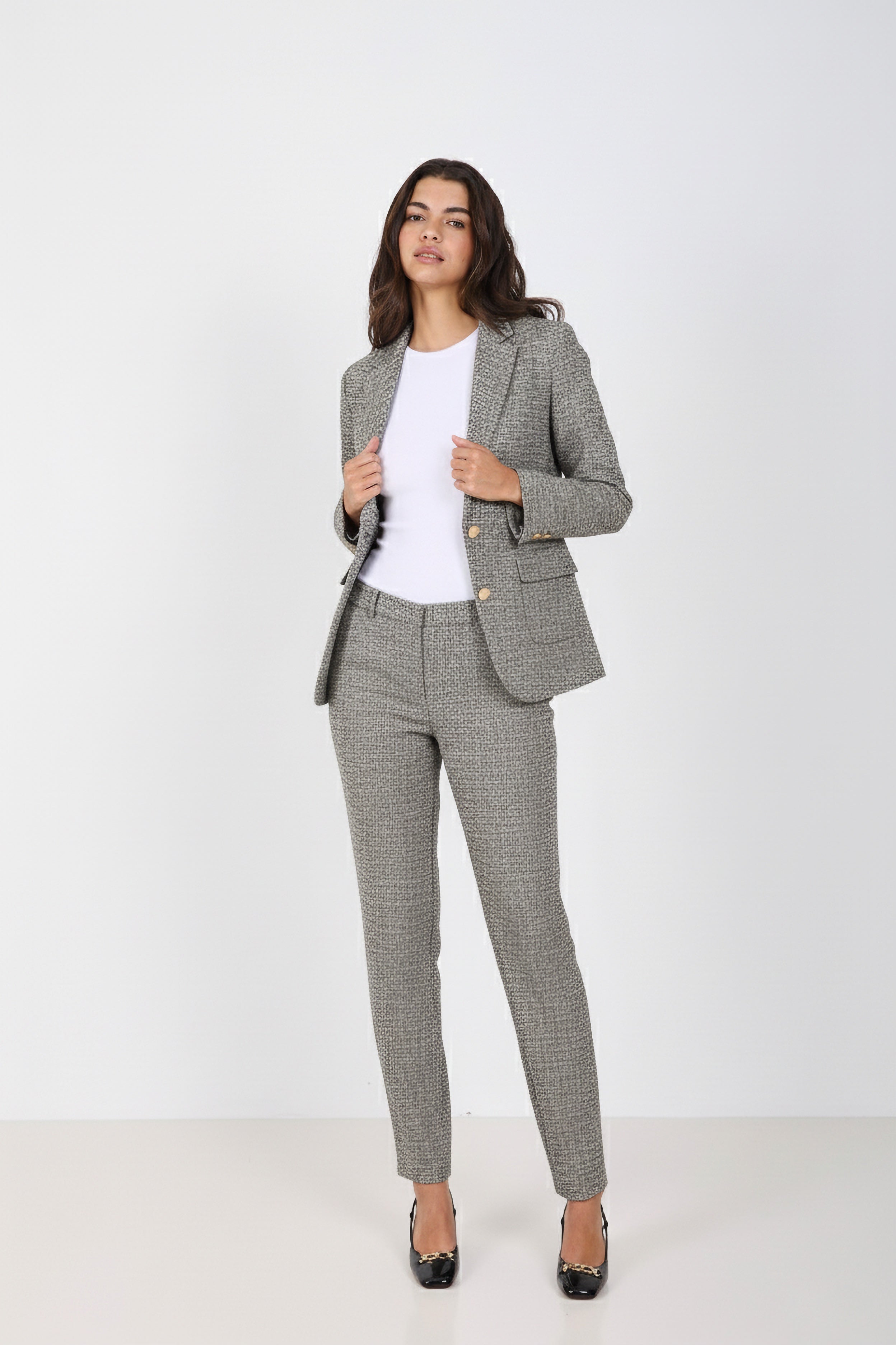 Pantalón Chanel corte ajustado