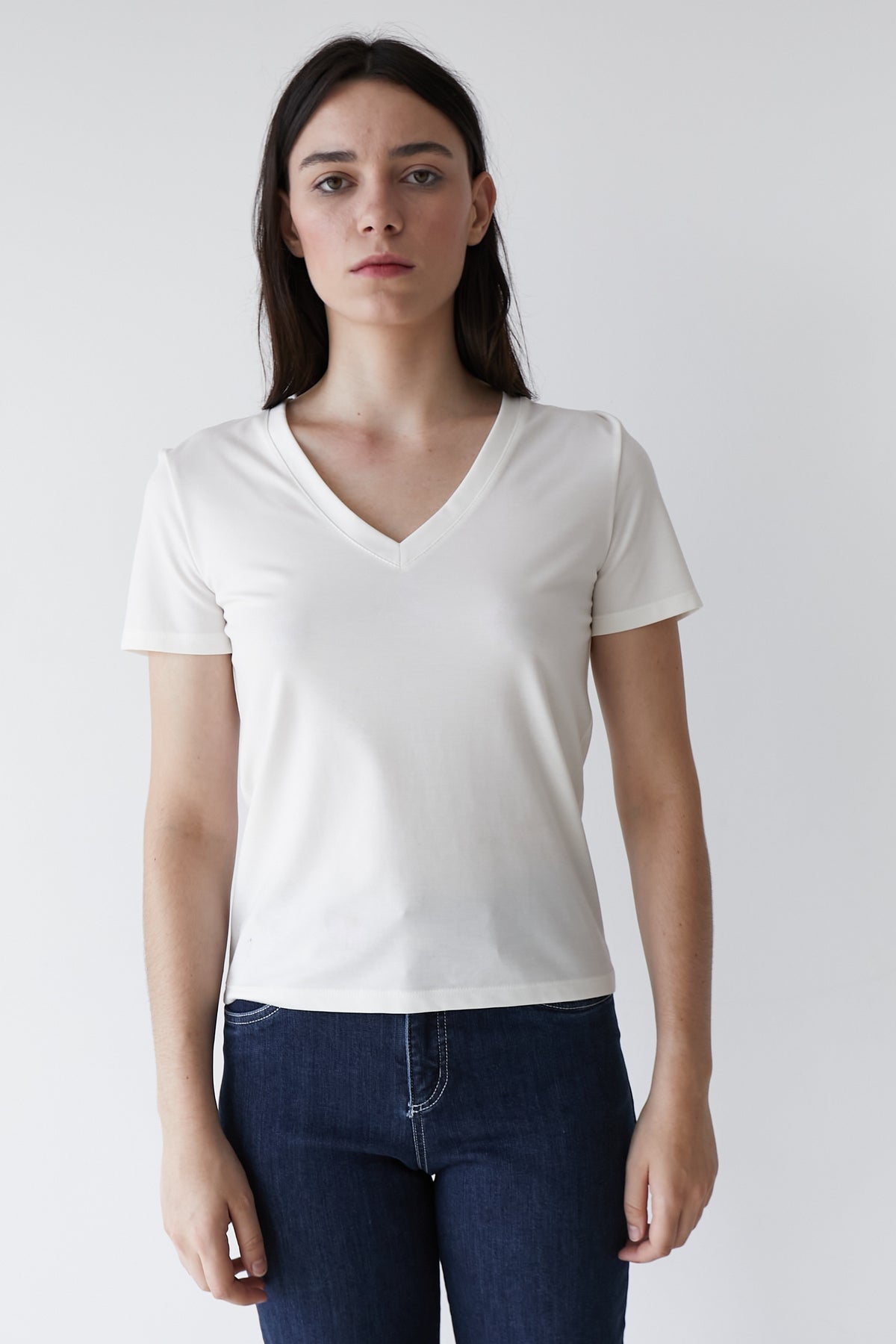 CAMISETA DE ESCOTE PICO BARI 300